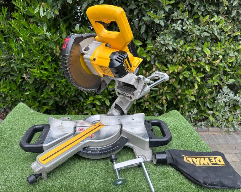 DeWalt DCS365N-XJ Mitre Saw