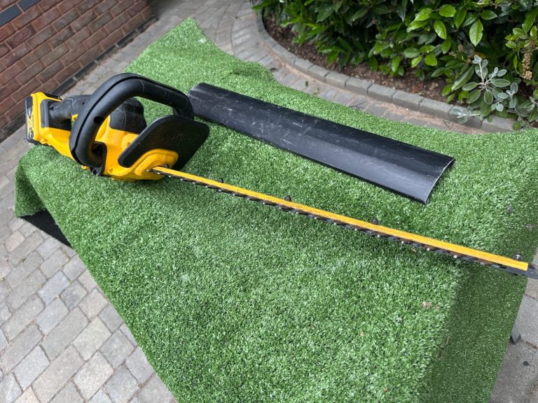 Link to Phils Honest Reviews DeWalt Hedge Trimmer Review