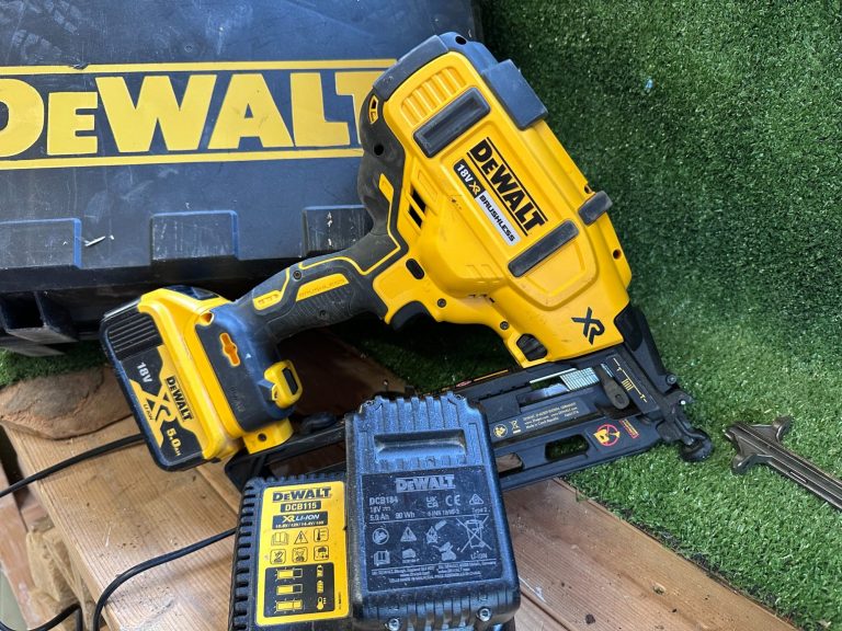 Link to Review of DeWalt 2nd Fix Nail Gun DCN660N Link to Review of DeWalt 2nd Fix Nail Gun DCN660N